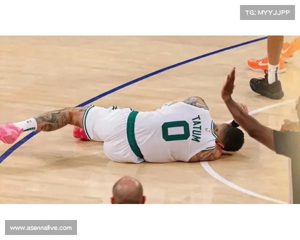 凯尔特人塔图姆跟腱伤势恢复中,已缺席前10场比赛 凯尔特人塔图姆跟腱伤势恢复中,已缺席前10场比赛